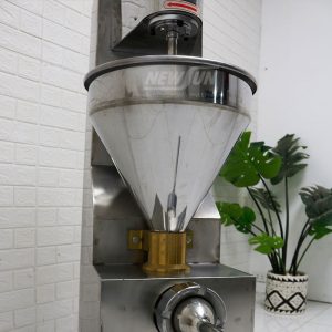 ava3 may dun xuc xich lien hoan 1500w qc 100l