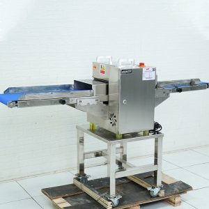 Máy cắt xương thịt băng tải MCTB500-CX may cat xuong thit bang tai ns mctb500 cx ava2