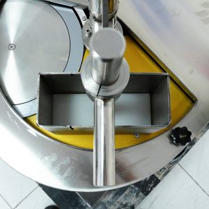 Máy thái thịt tự động MTLT320N (cao cấp) may thai thit tu dong ns mtlt320n ava3