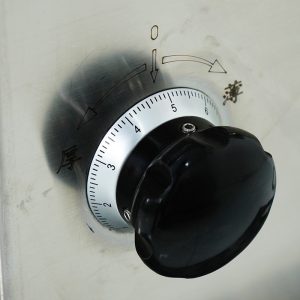 Máy thái thịt tự động MTLT320N (cao cấp) may thai thit tu dong ns mtlt320n ava7